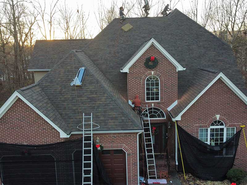 Roofers in Rossville