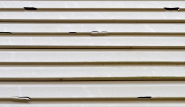 How to Tell if You Need to Replace Your Siding